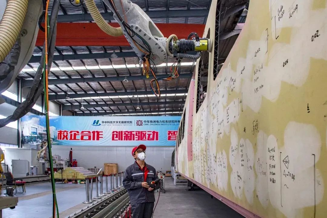 �Ƅ�(chu��ng  ) ���صȪ����������͏��s����C���˼ӹ��P(gu��n)�I���g(sh��)�����á��@�ÙCе���I(y��)�ƌW(xu��)���g(sh��)�����g(sh��)�l(f��)���صȪ�